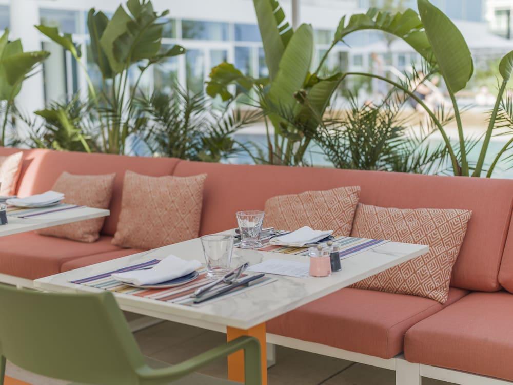 Falkensteiner Hotel & Spa Jesolo מראה חיצוני תמונה The Beach Club